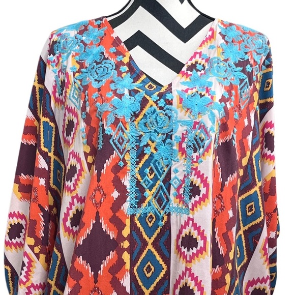 NWOT Savanna Jane Embroidered Aztec Boho Western Sz S Dolman Sleeve Blouse - Picture 2 of 11